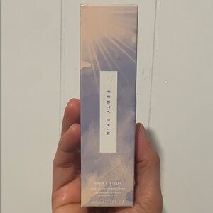 Fenty Skin Hydra Vizor hand cream